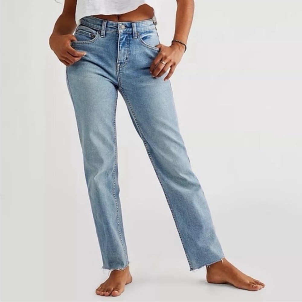 We the Free released hem straight light wash jeans